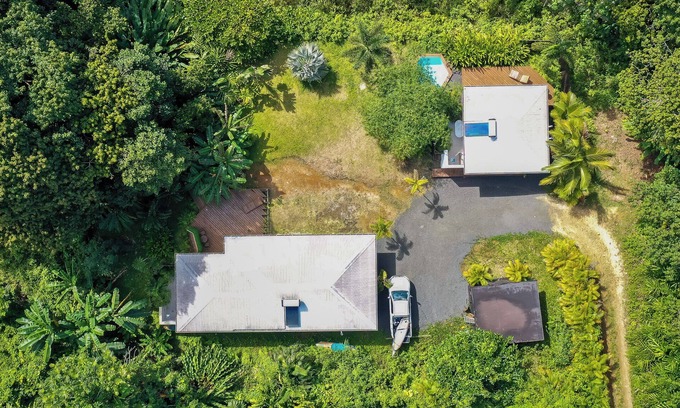 Sainte-Rose Villa | The White Palm - Tropical Villa