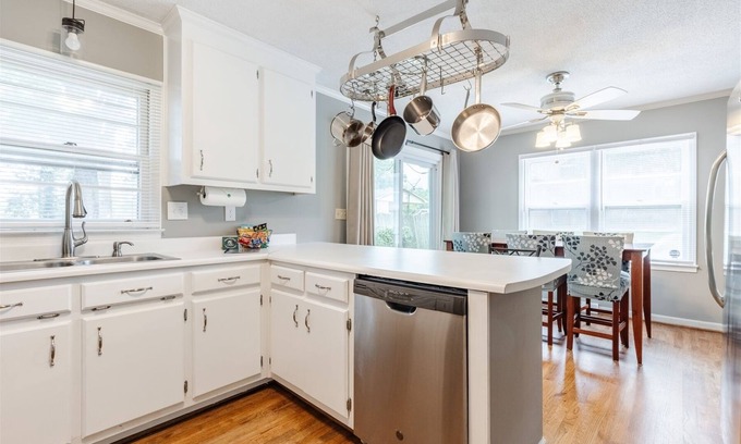Dunean House | The Wild Magnolia | 3 Bed, 2 Bath