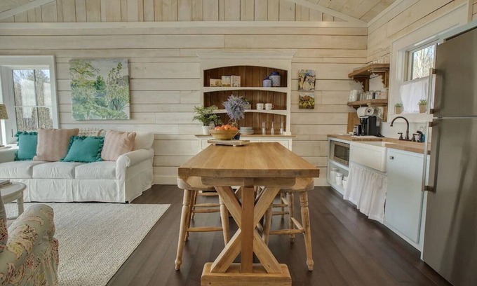 Scaly Mountain Cottage | The Wine Cellar Cottage - Mountain Vineyard Getaway