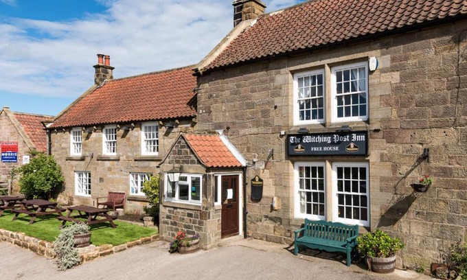 Egton Bed & Breakfast | The Witching Post Inn