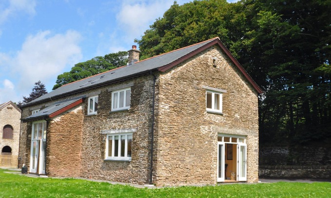 Exmoor National Park House | The Wool Barn, Simonsbath