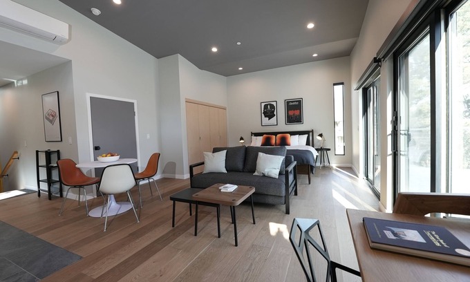 South Pasadena Apartment | The Zen Haven ~Stylish Mid-Century Modern Studio