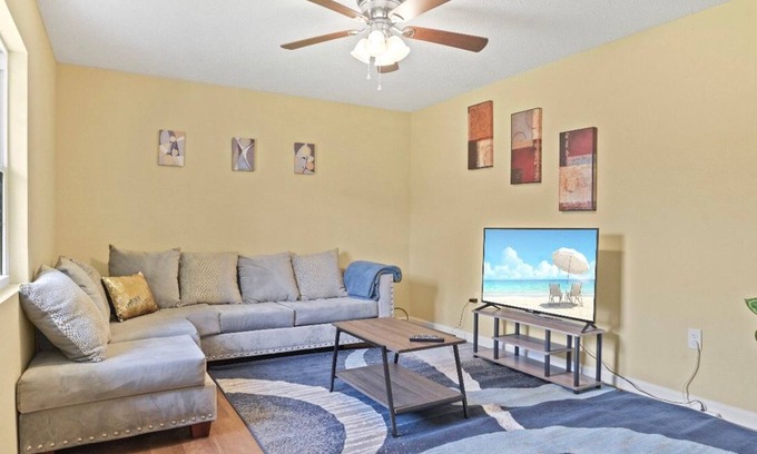 Lake Charles Apartment | This apartment is a 2 bedroom(s), 2 bathrooms, located in Lake Charles, LA.