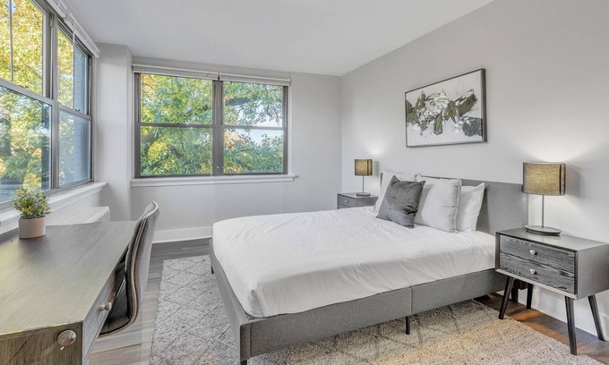 Germantown Apartment | This apartment is a 2 bedroom(s), 1 bathrooms, located in Philadelphia, PA.