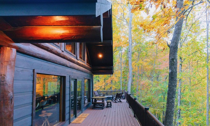 Almond Cabin | This cabin is a 1 bedroom(s), 1 bathrooms, located in Almond, NC.