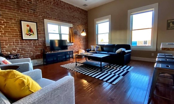 Salida Condo | This condominium is a 2 bedroom(s), 1 bathrooms, located in Salida, CO.