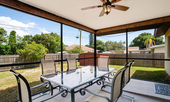 South Venice House | This is one you don't want to miss.