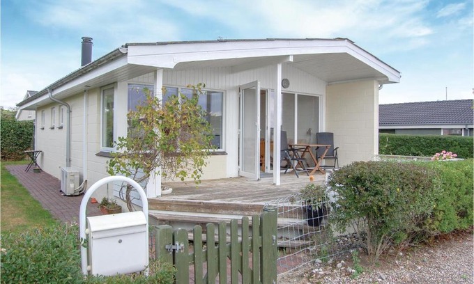 Hejsager Strand House | Three-Bedroom Holiday Home In Haderslev