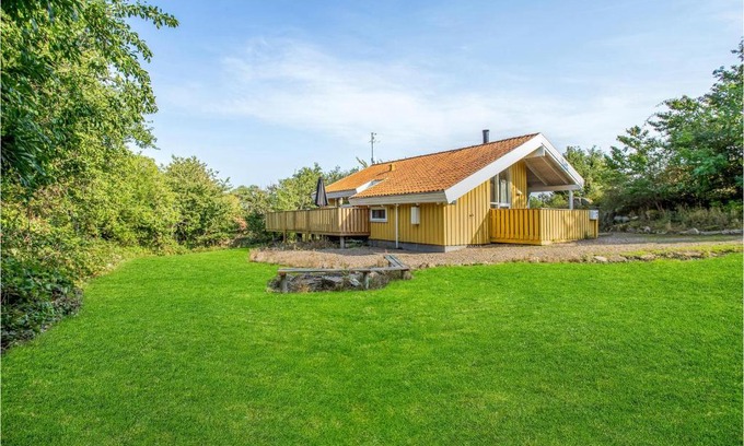 Sandkaas House | Three-Bedroom Holiday Home In Allinge