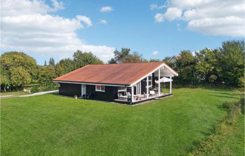 Askeby House | Three-Bedroom Holiday Home In Askeby