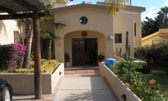 Campo de Golf Fonatur House | Three bedroom Adobe home on Golf Course. SPRING BREAK IS OPEN!