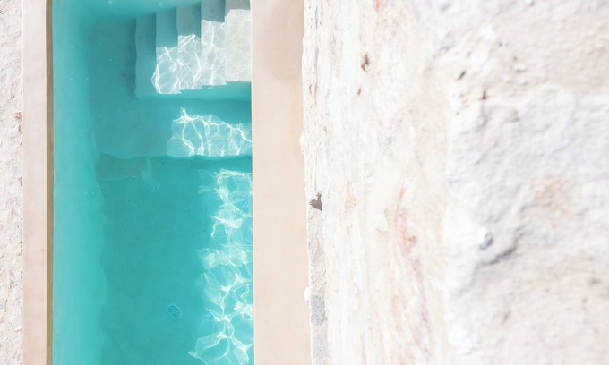 Drios Apartment | Three-Bedroom Residence with private Pool & BBQ By Triotissa Local Living B
