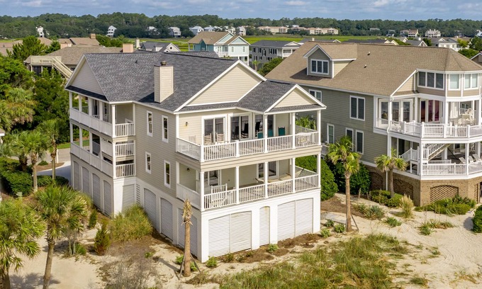 Pawleys Island House | Three Daughters: Oceanfront House in Gated Community w/Pool