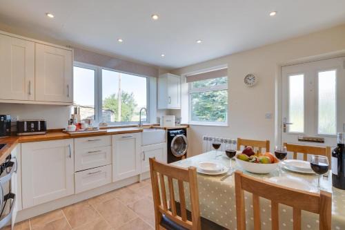 Hawes House | Three Halfway Houses