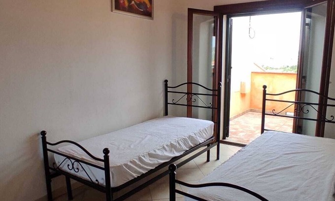 Santa Reparata Apartment | Three-room apartment with pool view