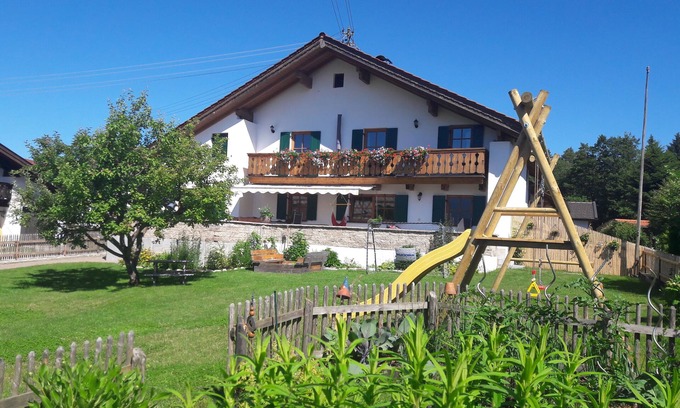 Saulgrub Apartment | three star apartment close to Oberammergau