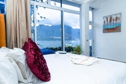 San Pedro La Laguna House | TIBERIAS by luxury Atitlan