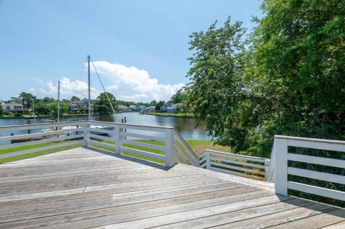 Colington Harbour House | Tide Me Over - K1528