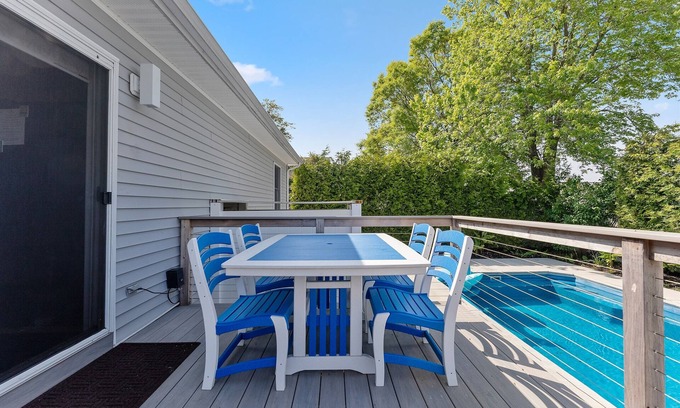 Villas House | Tides Away: Heated Pool ~Hot Tub~Bring Fido