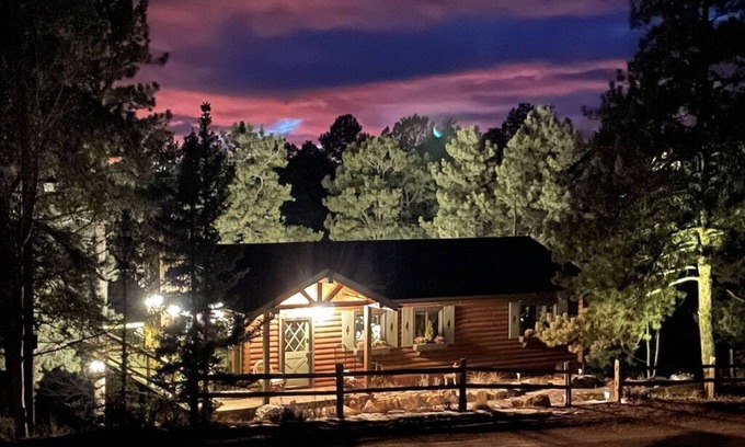 Florissant Cabin | Timber Ridge - Memories are made here!