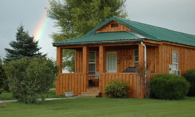 Dillon Cabin | Timber Wolf - Sweet cabin, CLEAN-COZY-GREAT VIEWS!
