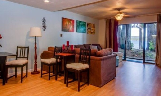 McCall Condo | Timberlake Paradise, condo Timberlake A-4, on the shore of Payette lake.