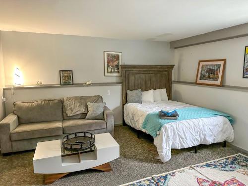 Ellicottville Hotel | Timberline Lodge