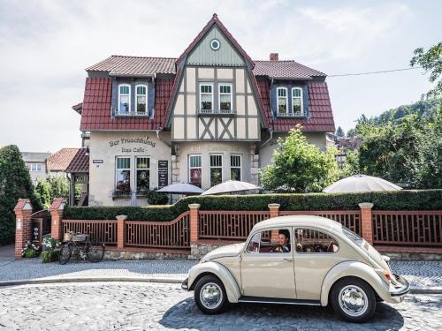 Gernrode Apartment | Timeless Charm in Gernrode