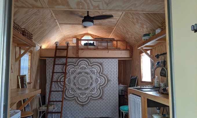 Edgar Apartment | Tiny House Boho Cabin - North Florida Lake Retreat