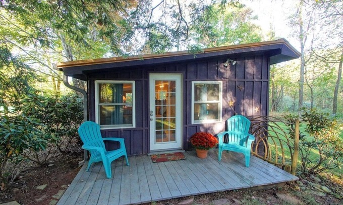 Banner Elk Apartment | Tiny House in the Trees with Fire Pit/Foscoe/No damage from Helene!