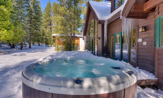 Tahoma House | Tippy Canoe by Tahoe Getaways - 4BR West Shore w Private Hot Tub, Sauna, EV & Walking Distance to Trailhead