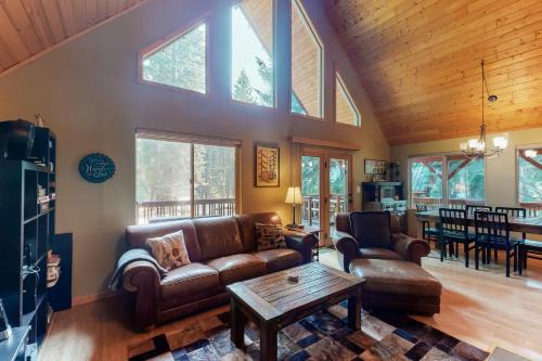 Leavenworth House | Tivoli Chalet