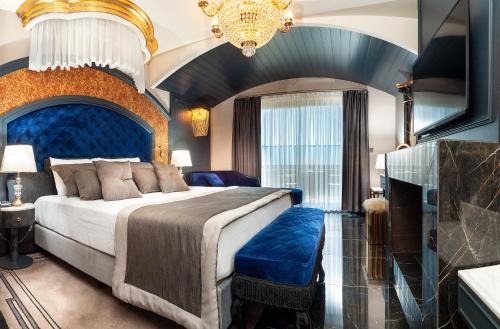Kusadasi Hotel | TNR Otel & Spa