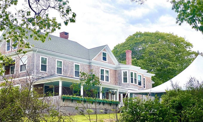Sorrento House | tnVictorian Shore front home in a charming summer community