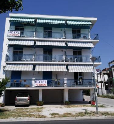 Nees Pagases Hotel | To Giouli
