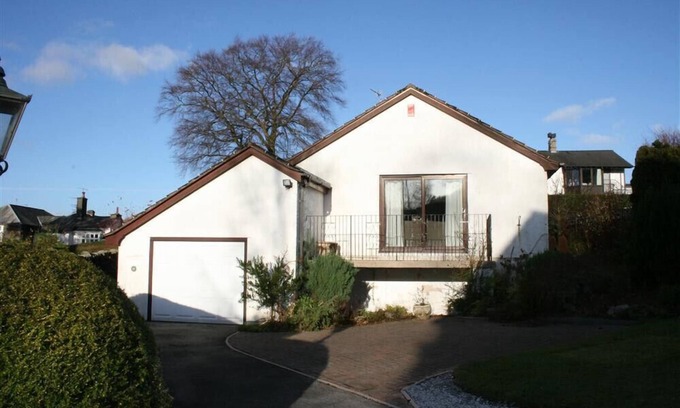 Ambleside Cottage | TODD CRAG, pet friendly, with a garden in Ambleside