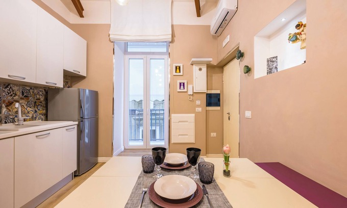 Historical Center Apartment | Toledo Warm Renovated Studio