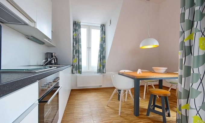 Wangerooge Apartment | Tolle Dachgeschosswohnung mit Meerblick und Ost-loggia - nur 100 m zum Strand!