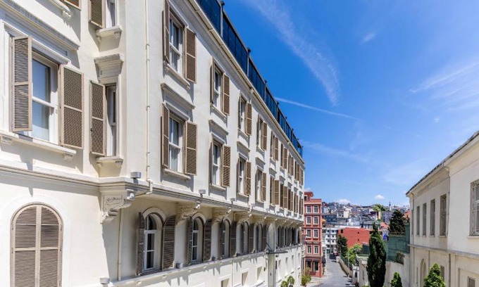 Taksim Hotel | Tomtom Suites