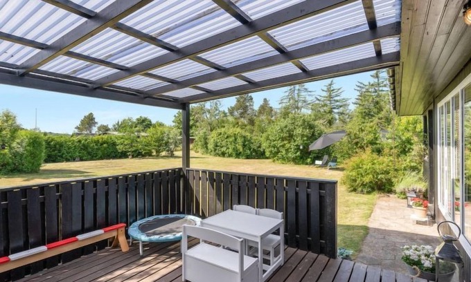 Skødshoved Strand House | "Tona" - 300m from the sea by Interhome