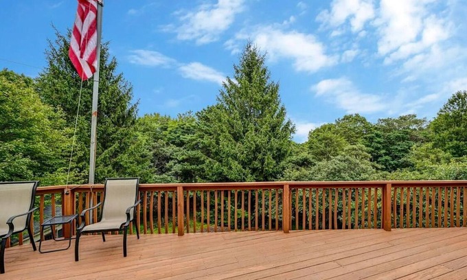 Albrightsville House | Tons of Space! 2 floors,Huge Deck,2 fireplaces,All New Beds. Near beach/lake/ski