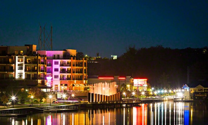 Branson Cottage | Top Branson Vacation Resort. Stormy Point Village 2BDR/2BA Cottage