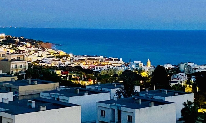 Patio Apartment | Top Floor Apartment With sea View and Pool Albufeira