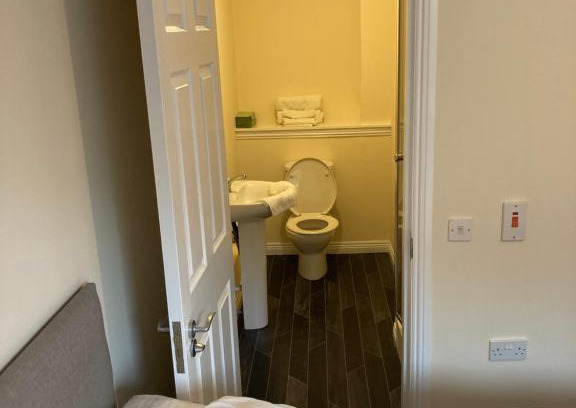 Kirkcaldy Apartment | Top Floor flats by Fife Coastal Walk