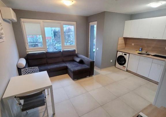 Studentski Grad Apartment | Top location apartment