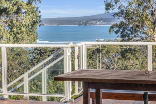 Merimbula House | Top of Collins
