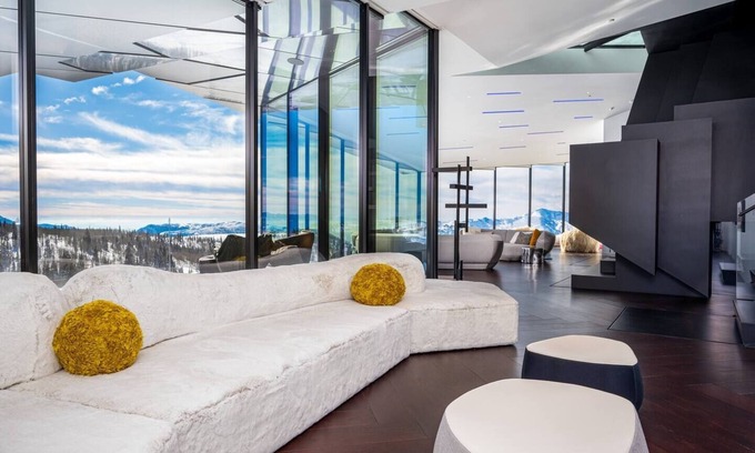 Eden House | Top of the World Chalet | On the Slopes of Powder Mountain