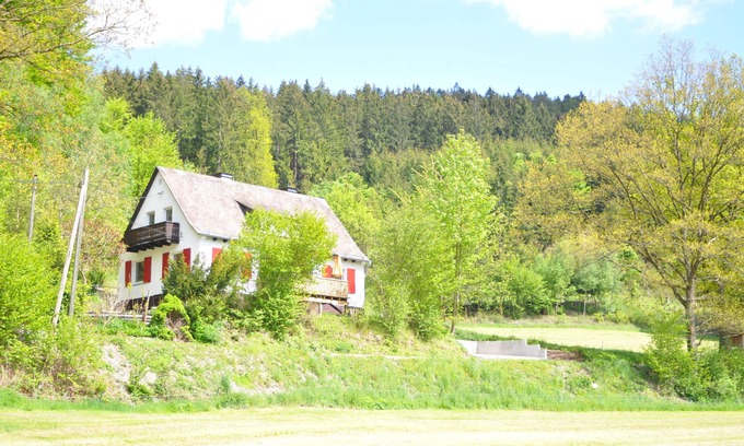 Berlar House | Top Renoviertes Ferienhaus in Idyllischer Waldrandlage
