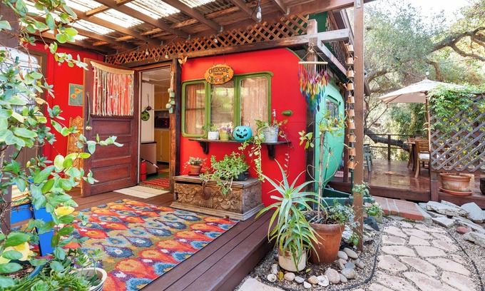 Topanga Cabin | Topanga Canyon Hippie Creekside Trailer