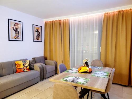 Altstadt I Apartment | Toplage, direkt über einem Shoppingcenter.